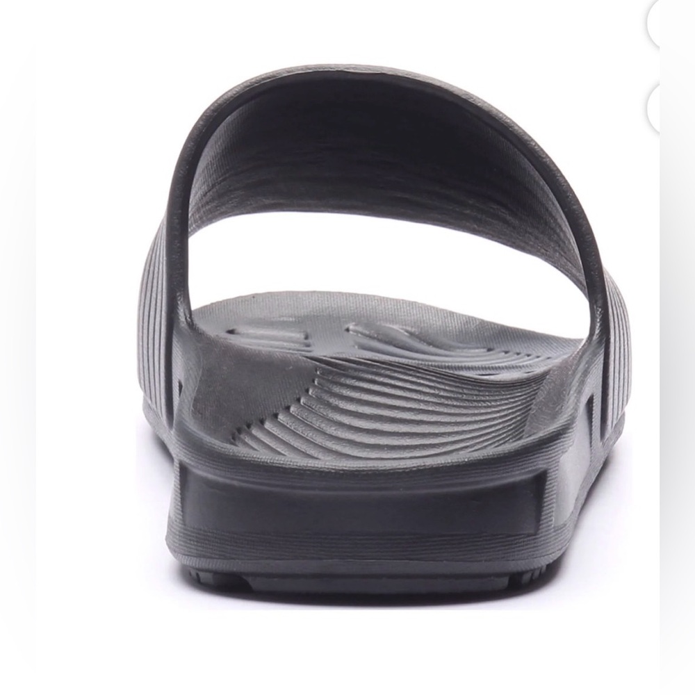 Athletic Works Men’s Black Slide Sandals - Picture 4 of 4